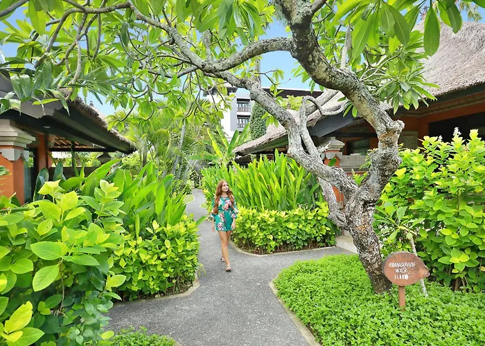 Legian Beach Hotel
